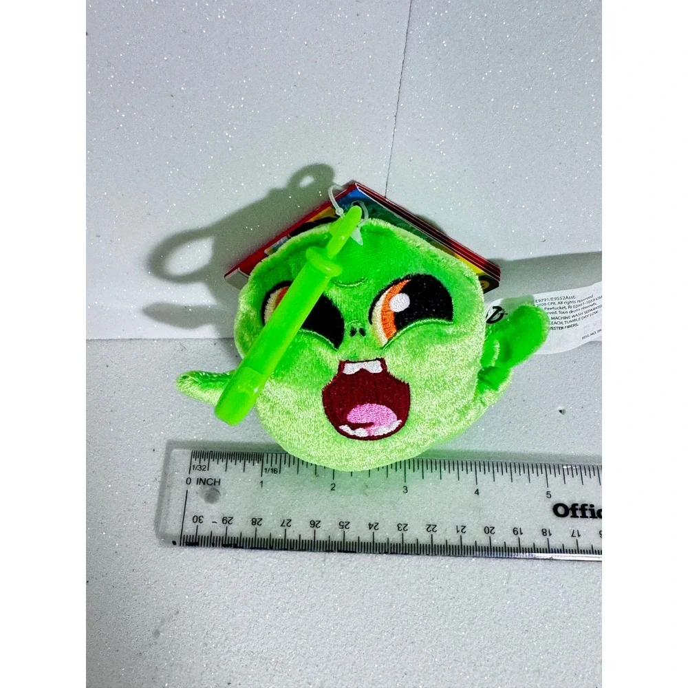 Hasbro Ghostbusters Slimer Plush Keychain Green Ghost Clip On E9791 2020 NWT